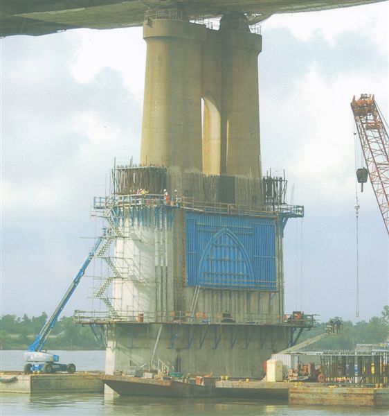 Huey P. Long Bridge Formwork on River